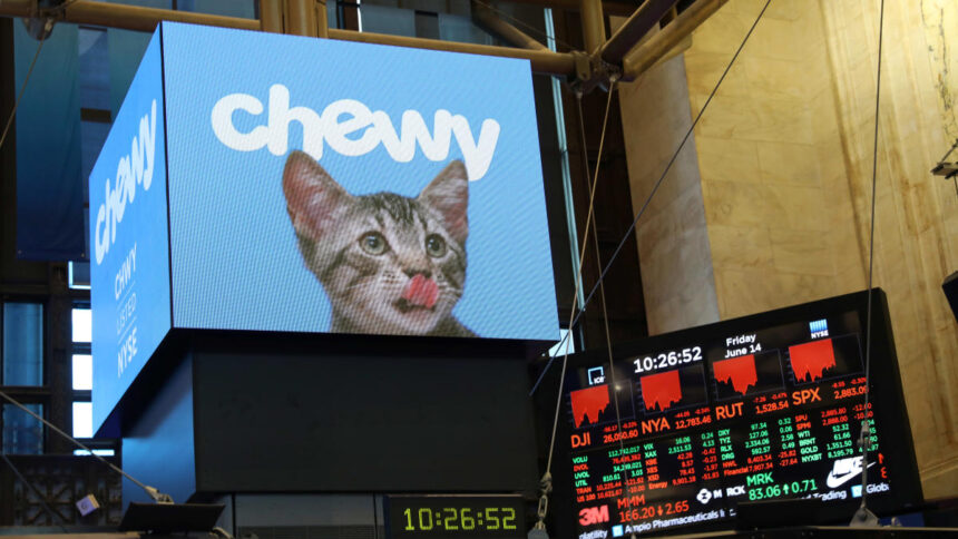 Chewy stock jumps on Q1 beat, growth in automated deliveries