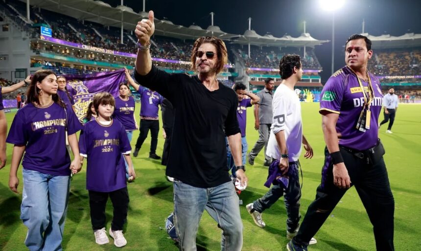 Shahrukh did such a thing on the field... Suhana and Ananya were shocked, VIDEO