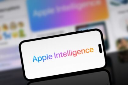 Apple's Device Longevity Makes AI More Important