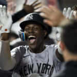 New Yankee Jazz Chisholm Jr. hits 2 home runs vs. Phillies, including 1 with Aaron Judge's bat