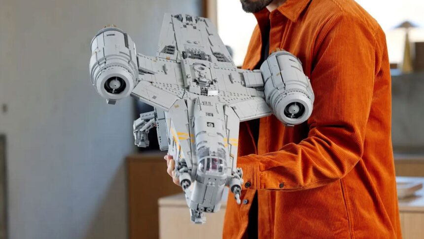 The Massive 6,000-Piece LEGO UCS Star Wars Razor Crest Is 24% Off