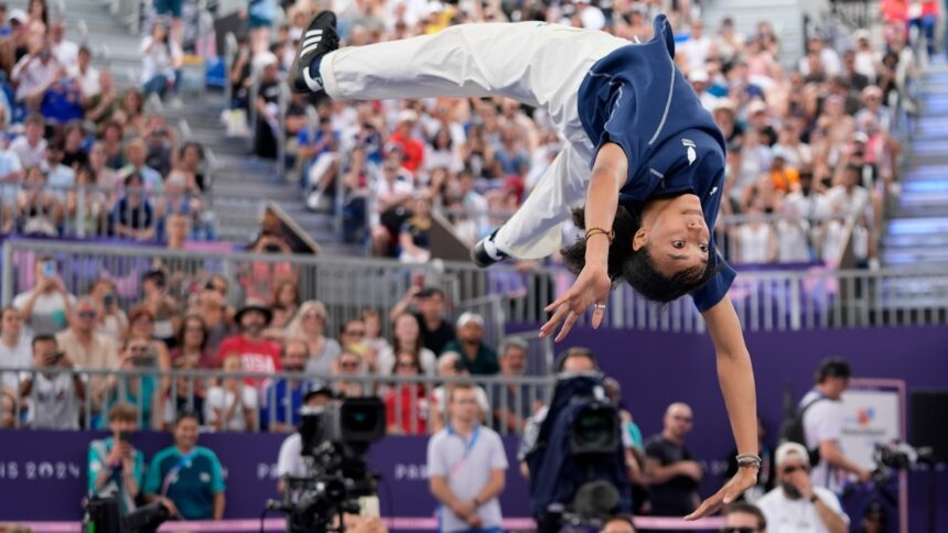 Olympic breaking underway, with b-girl India winning first battle in Games history