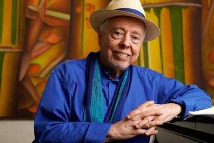 Sergio Mendes.