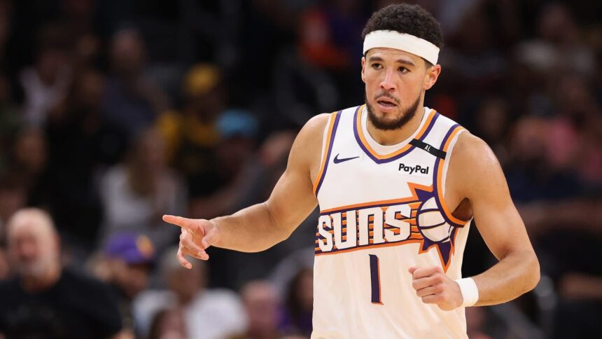 Booker scores 33, Durant adds 30 as Suns rally for 109-105 win over Lakers