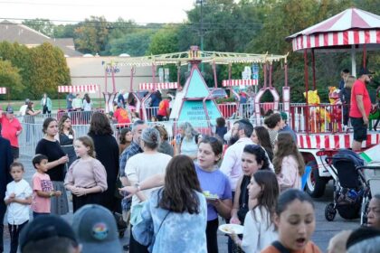 Lubavitch of Wisconsin celebrates Sukkot with street festival