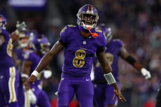 Lamar Jackson's tightrope scramble ignites Ravens' comeback win over Bengals: 'We came through'