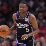 Kings trade De'Aaron Fox to the Spurs in deal that moves Bulls' Zach LaVine to Sacramento